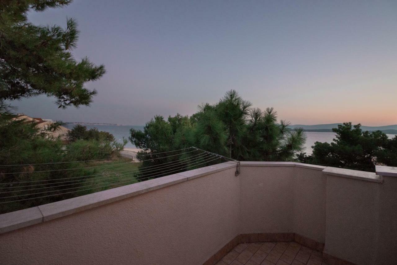 Apartman Nena Turanj Εξωτερικό φωτογραφία